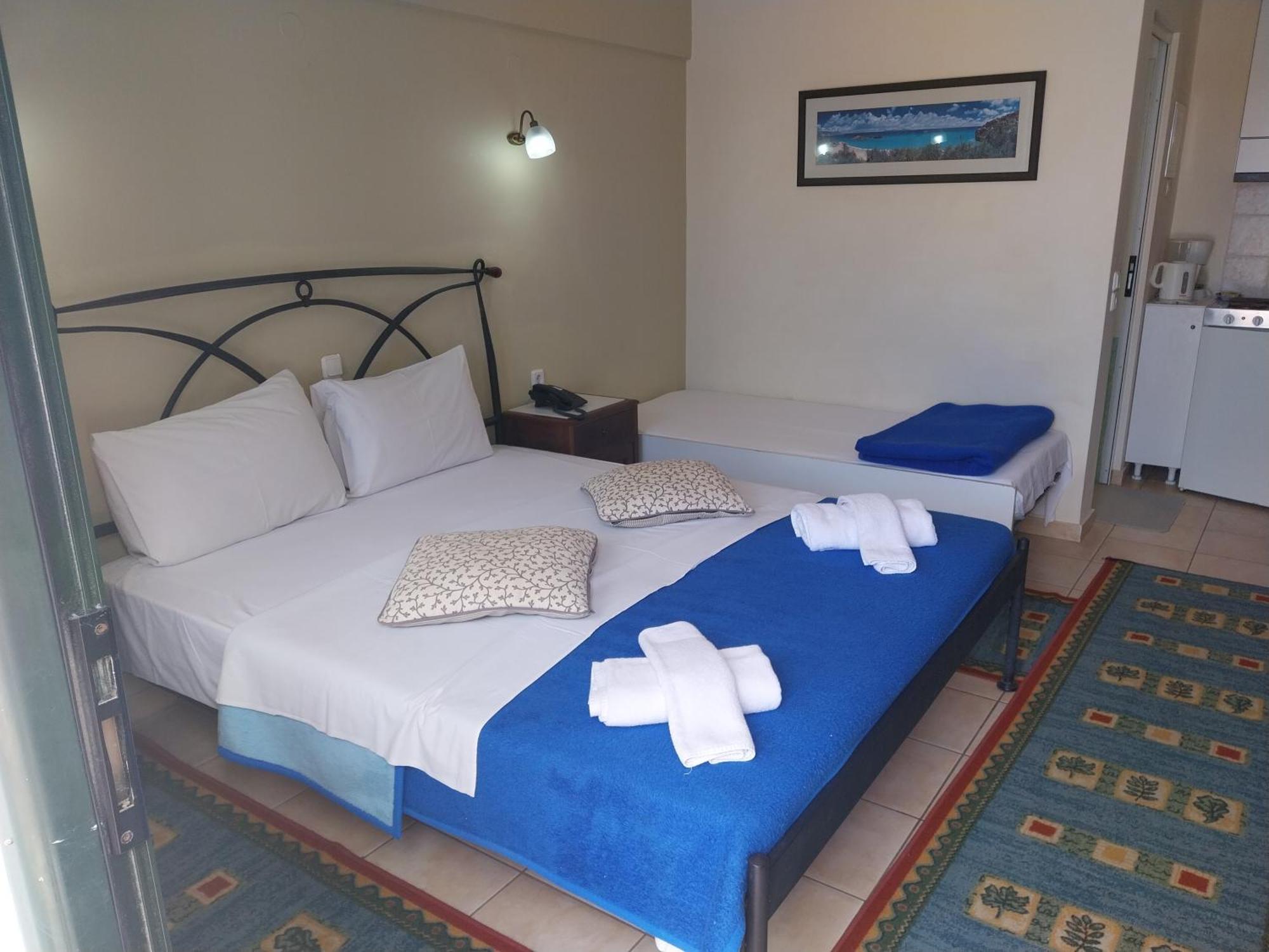 Ela Mesa Aparthotel Souvala Buitenkant foto