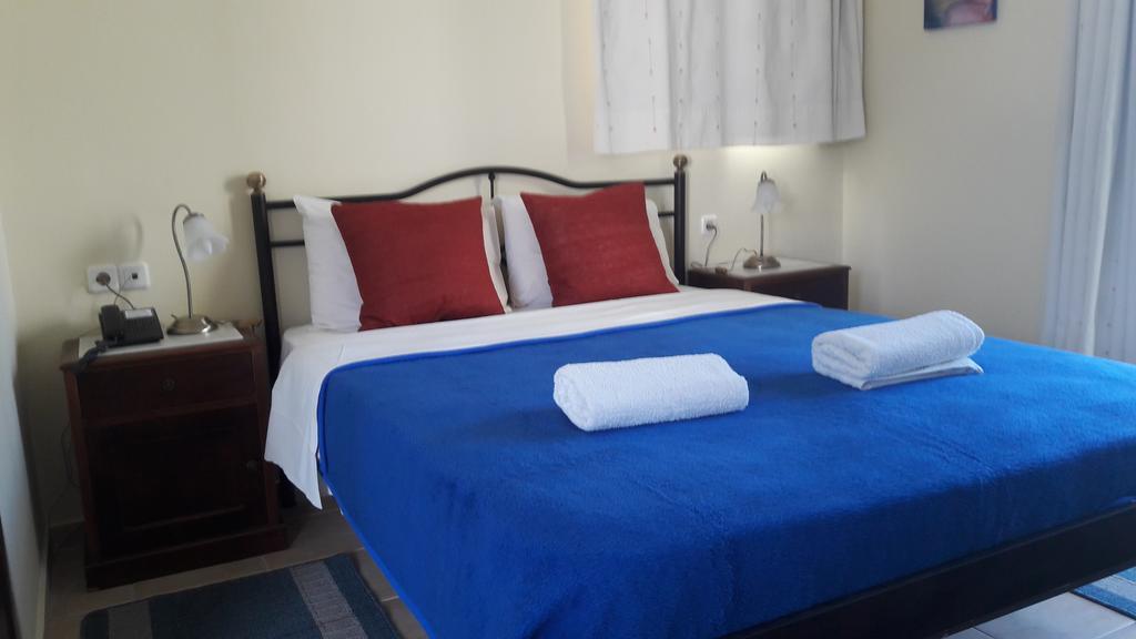 Ela Mesa Aparthotel Souvala Buitenkant foto