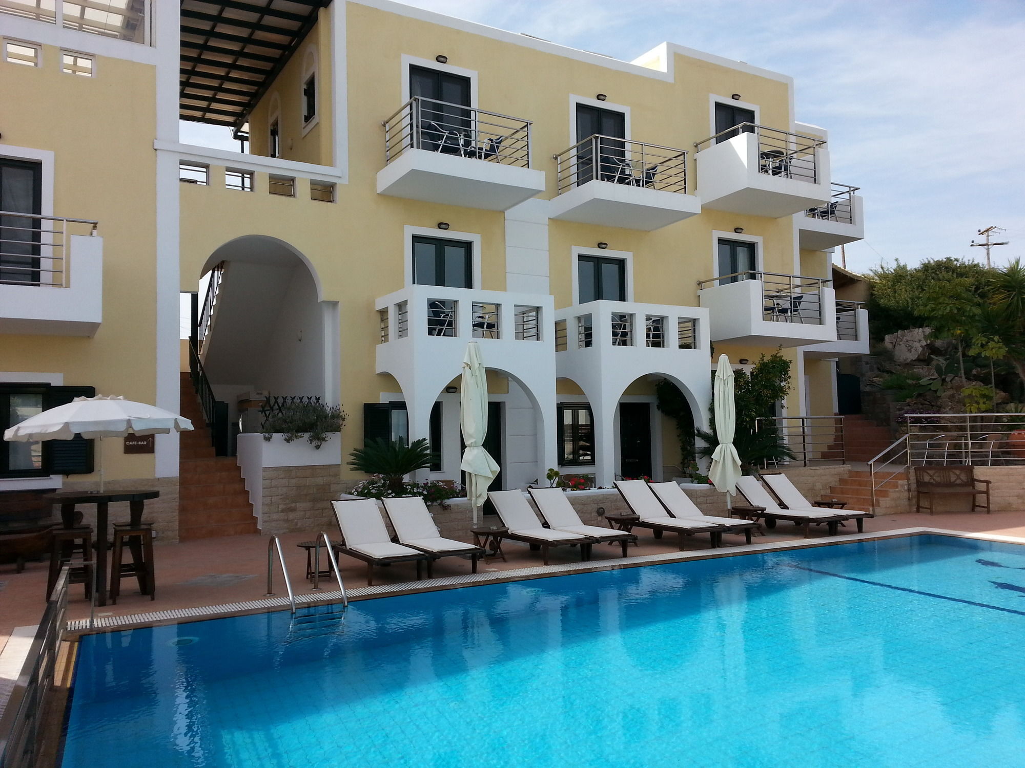 Ela Mesa Aparthotel Souvala Buitenkant foto